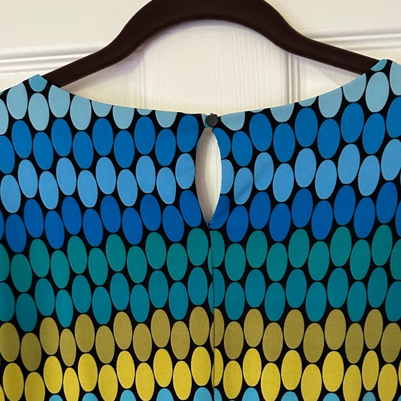 Calvin Klein, Sleeveless, XL, multi-color blouse top - Picture 3 of 3